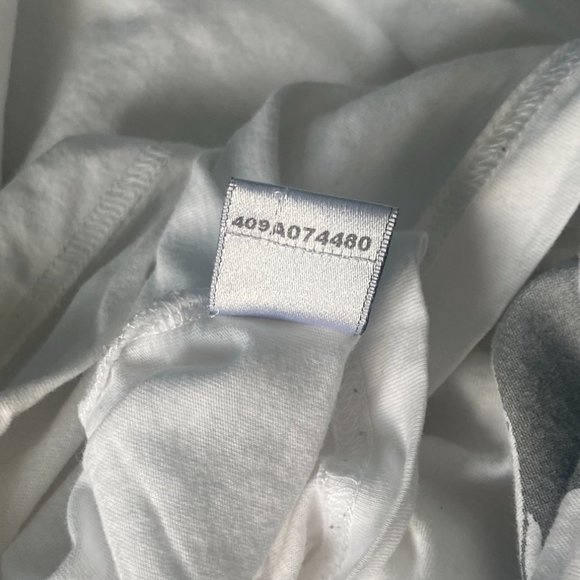 ROCAWEAR (Size XL) Men's Sneaker T-Shirt - Picture 6 of 7